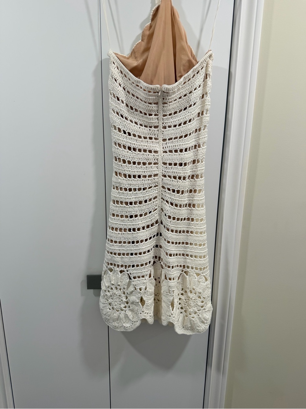 Oscar de la Renta Nude Crochet-Trim Dress - Picture 7 of 9